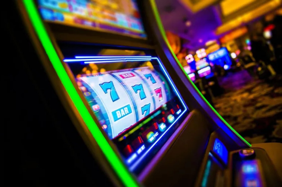 Classic vs Modern Slot Games: Which One Should You Choose?