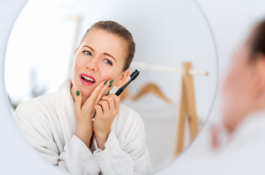 Best Toothpaste for Sensitive Teeth and How Often Should You Floss?