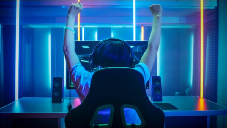 The Player-Led Communities Behind Online Gaming’s Growth
