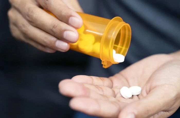Painkillers Explained: Benefits, Risks, and Safe Use